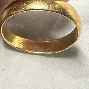 Vintage 14K Gold Women's Ring-wedding band